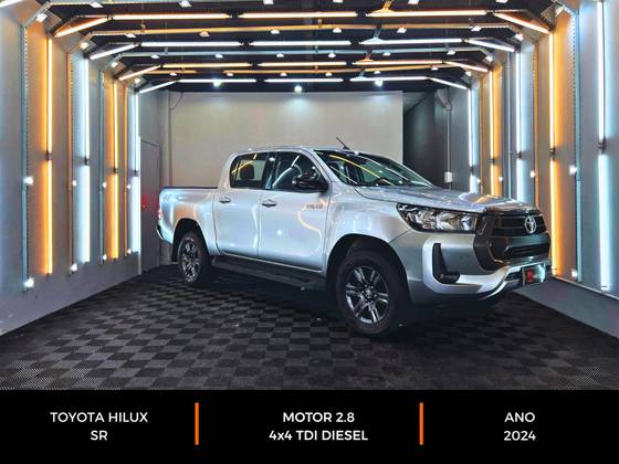 TOYOTA HILUX 2.8 D-4D TURBO DIESEL CD SR 4X4 AUTOMÁTICO